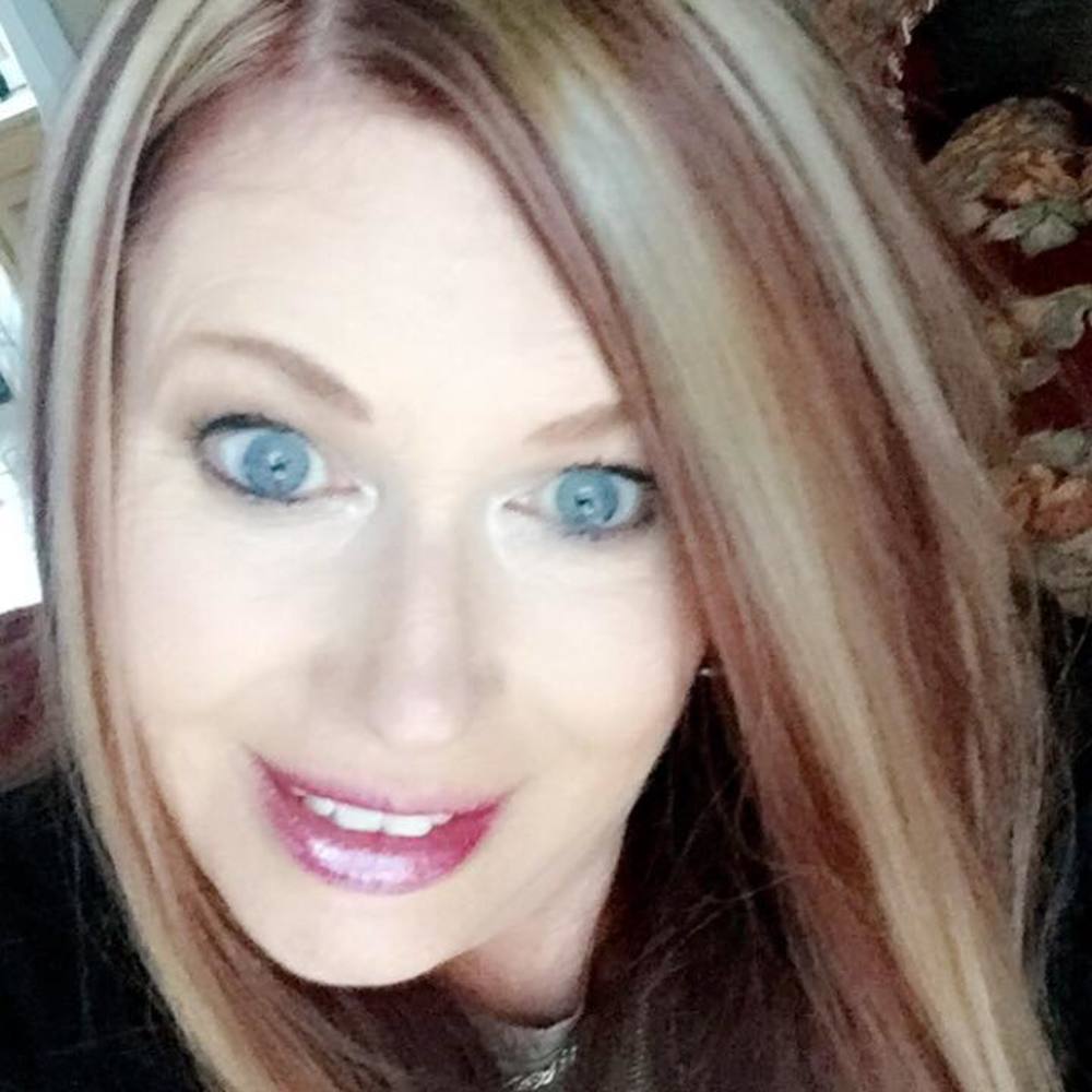 Meet your Posher, Renee